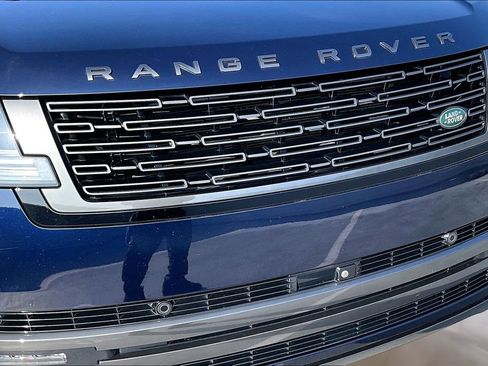 Certified 2023 Land Rover Range Rover SE AWD/4WD image 32