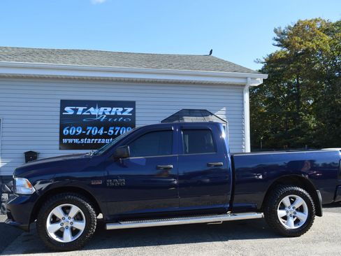 Used 2014 RAM 1500 Express image 2