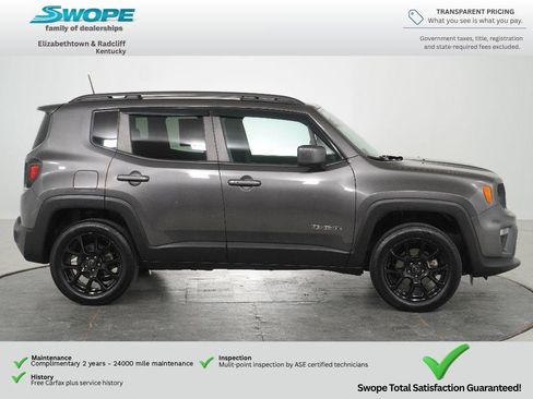 Used 2020 Jeep Renegade Latitude w/ Cold Weather Group AWD/4WD image 2