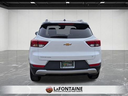 Used 2025 Chevrolet TrailBlazer LT image 4