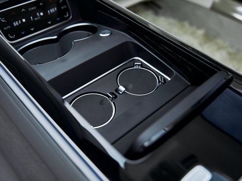 Used 2023 Mercedes-Benz Maybach S 680 4MATIC image 70