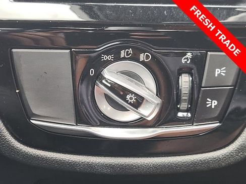 Used 2020 BMW 530i w/ Convenience Package RWD image 20