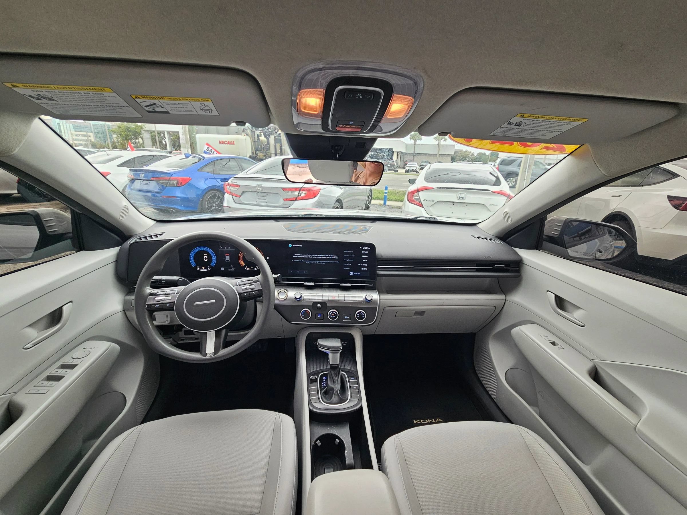 Used 2024 Hyundai Kona SE FWD image 16
