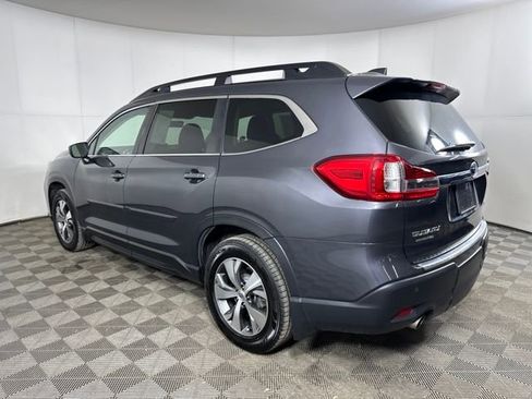 Used 2022 Subaru Ascent Premium w/ Convenience Package image 5