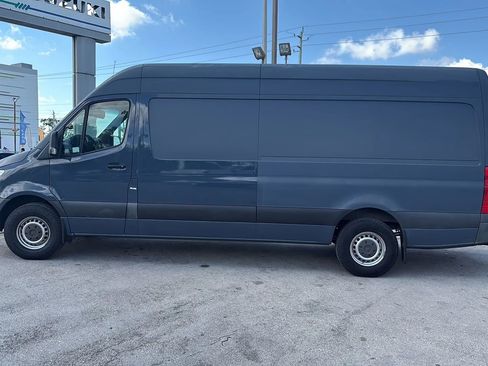 Used 2019 Mercedes-Benz Sprinter 170 image 8