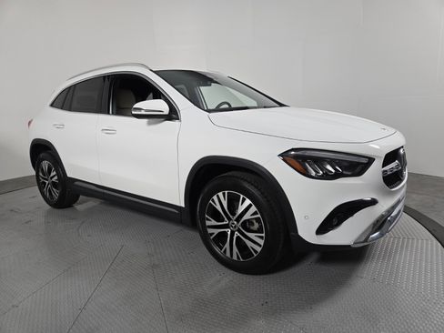 Used 2025 Mercedes-Benz GLA 250 image 3