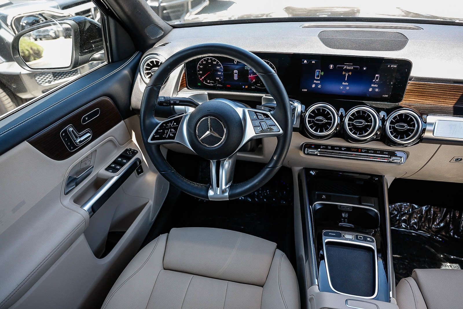 Certified 2026 Mercedes-Benz GLB 250 image 15