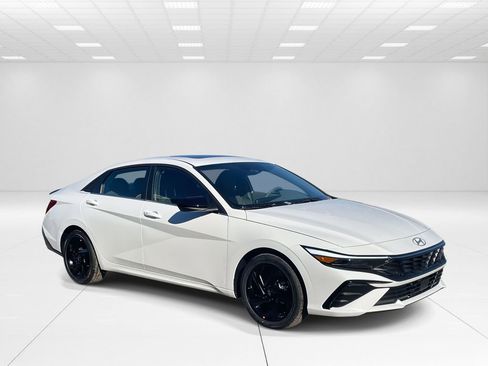 New 2026 Hyundai Elantra SEL Sport w/ Cargo Package image 1