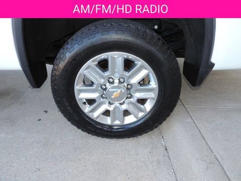 Certified 2024 Chevrolet Silverado 2500 High Country w/ High Country Premium Package AWD/4WD image 11