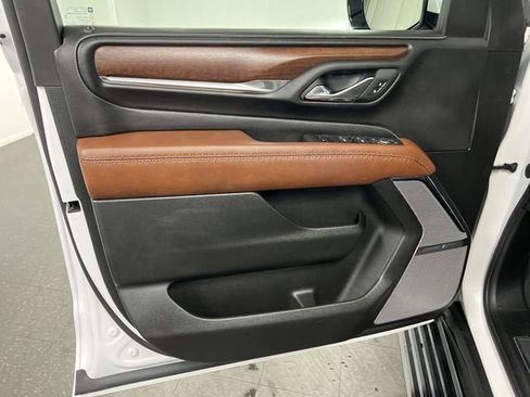 Certified 2023 GMC Yukon Denali Ultimate AWD/4WD image 23
