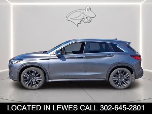 Used 2022 INFINITI QX50 Luxe w/ Appearance Package image 2
