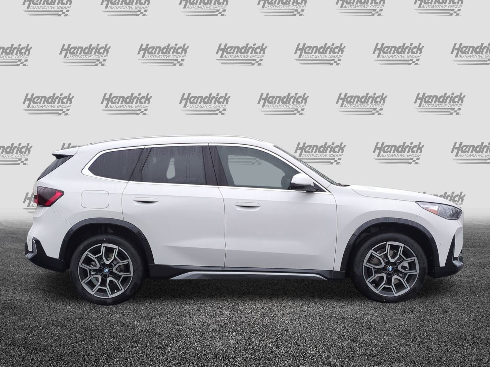 Certified 2026 BMW X1 xDrive28i w/ Technology Package AWD/4WD image 11