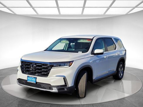 New 2025 Honda Pilot EX-L image 7