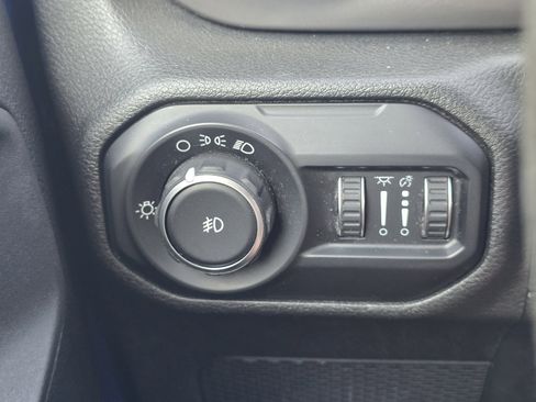 Used 2020 Jeep Wrangler Unlimited Sport AWD/4WD image 23