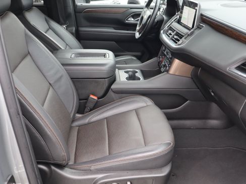 Certified 2024 Chevrolet Suburban High Country image 41