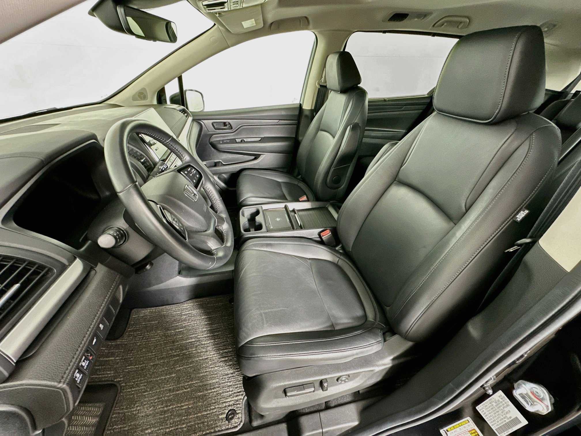 Used 2025 Honda Odyssey EX-L image 13