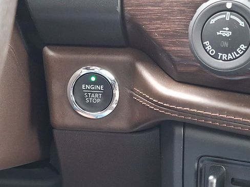 Used 2022 Ford Expedition King Ranch image 24