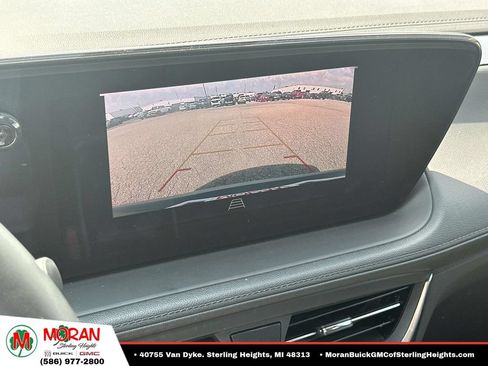 Certified 2024 Buick Encore GX Preferred w/ Comfort Package FWD image 24