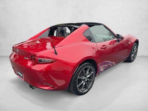 Used 2017 MAZDA MX-5 Miata RF Grand Touring image 5