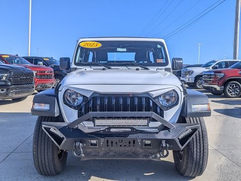 Used 2023 Jeep Wrangler Sport image 13