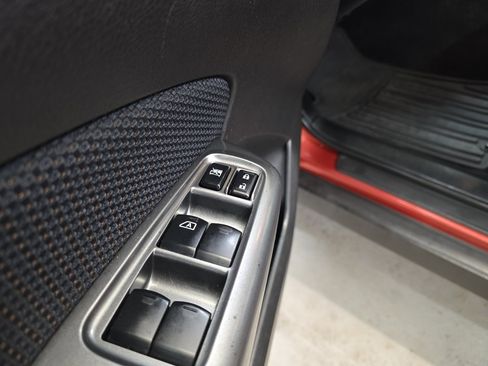 Used 2011 Subaru Forester 2.5X w/ Alloy Wheel Value Pkg image 28