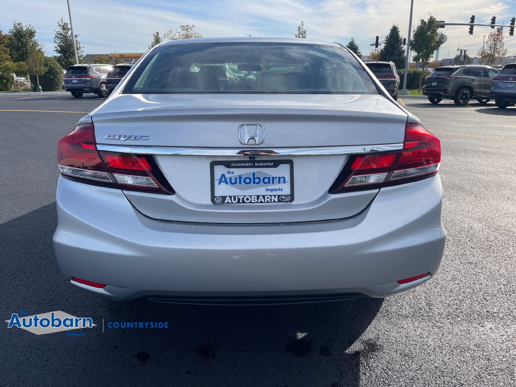 Used 2015 Honda Civic SE image 4