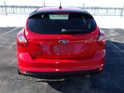 Used 2012 Ford Focus SE image 4