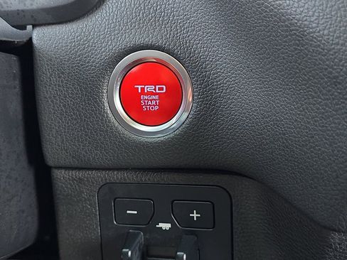 Used 2024 Toyota Tundra Limited w/ TRD Off-Road Package AWD/4WD image 28