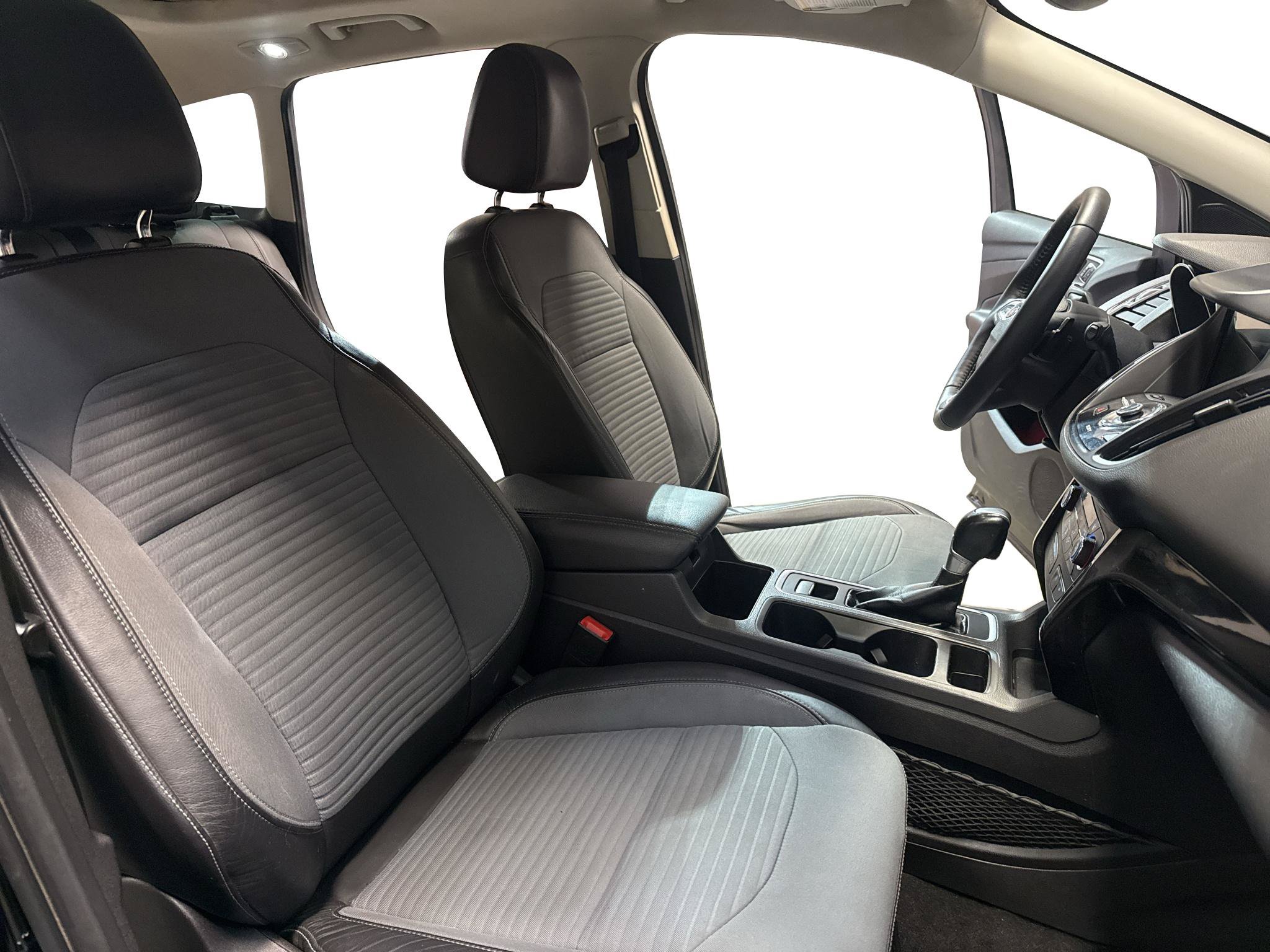 Used 2017 Ford Escape Titanium AWD/4WD image 17