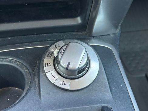 Used 2021 Toyota 4Runner SR5 Premium w/ Moonroof Package AWD/4WD image 31