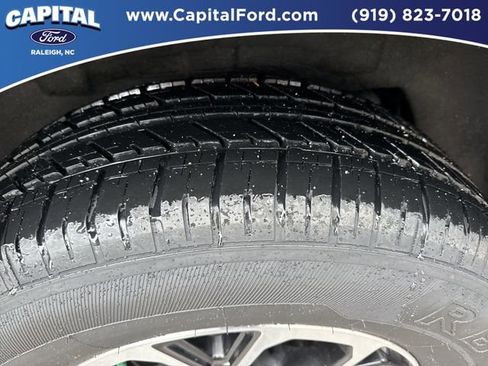 Certified 2024 Ford Expedition Max XLT image 14