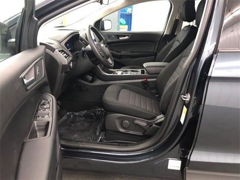 New 2024 Ford Edge SE image 24
