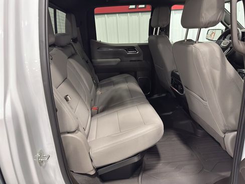 Used 2025 GMC Sierra 1500 SLT w/ SLT Premium Package image 24
