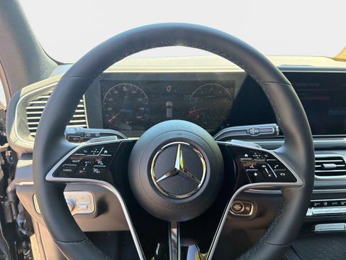 New 2026 Mercedes-Benz GLE 580 4MATIC image 23