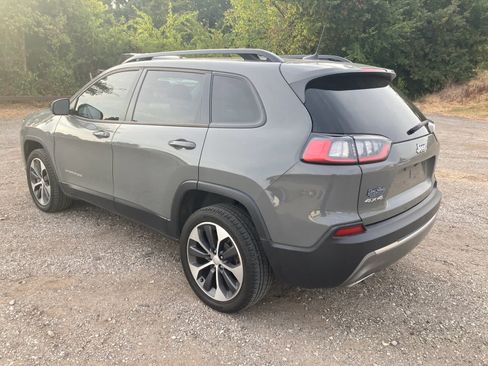 Used 2022 Jeep Cherokee Limited w/ Elite Package AWD/4WD image 6