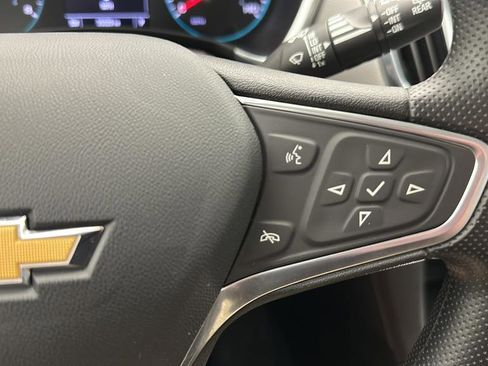 Used 2023 Chevrolet Equinox LS w/ LPO, Floor Liner Package AWD/4WD image 18