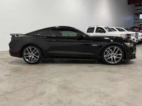 Used 2015 Ford Mustang GT Premium image 7