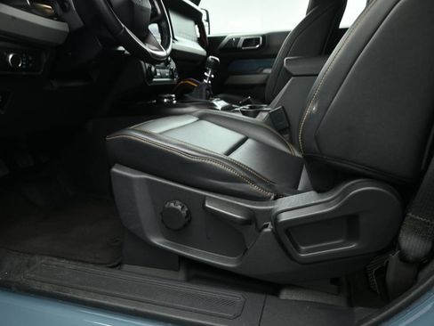 Certified 2022 Ford Bronco Badlands AWD/4WD image 10