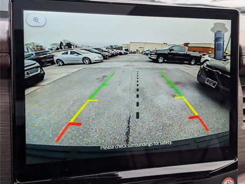 Used 2024 Ford Expedition Limited image 33