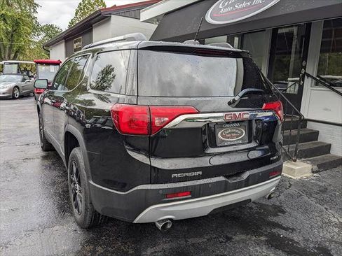 Used 2019 GMC Acadia SLT image 3