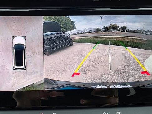 Used 2025 Jeep Wagoneer S Launch Edition image 36