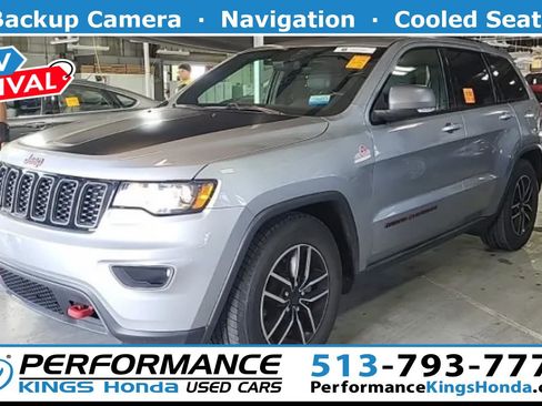Used 2019 Jeep Grand Cherokee Trailhawk AWD/4WD image 1