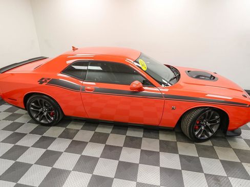 Used 2021 Dodge Challenger R/T Scat Pack w/ Shaker Package image 5