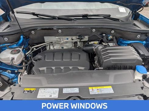 Used 2024 Volkswagen Atlas Cross Sport SEL R-Line AWD/4WD image 12