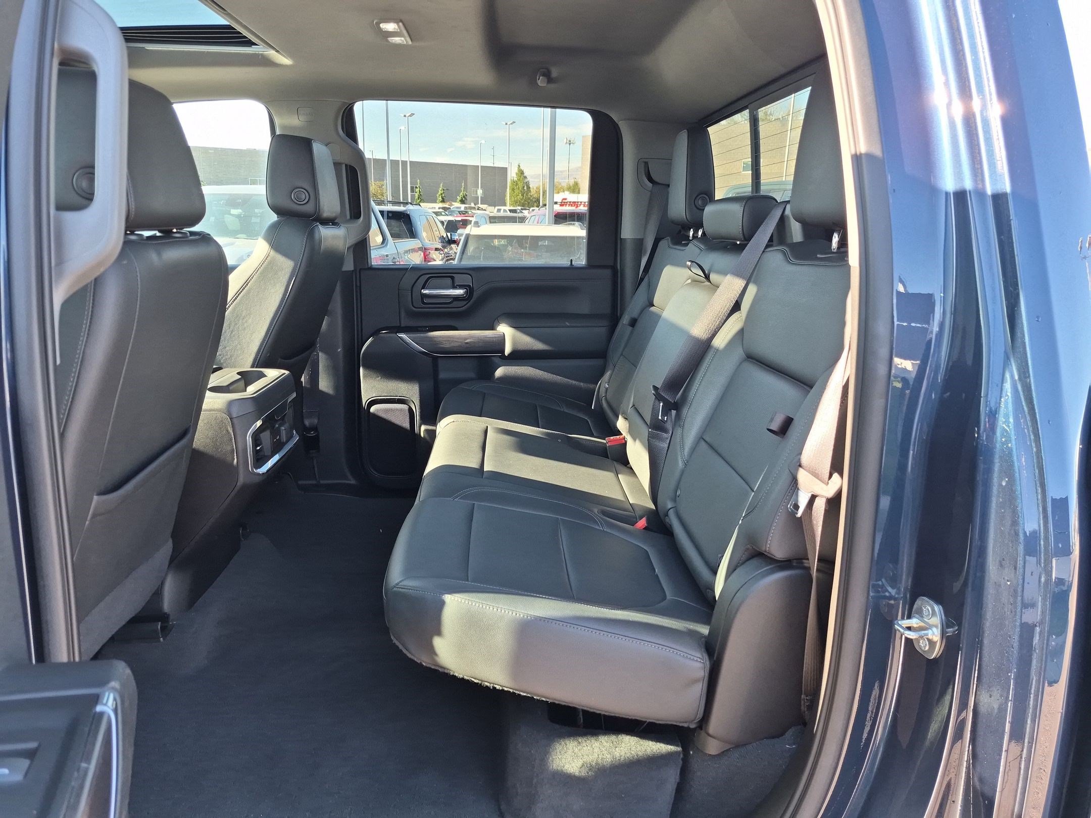 Used 2022 Chevrolet Silverado 3500 LTZ AWD/4WD image 27