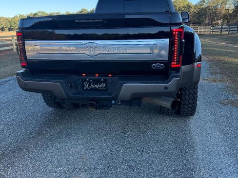 Used 2022 Ford F450 King Ranch w/ King Ranch Ultimate Package image 4