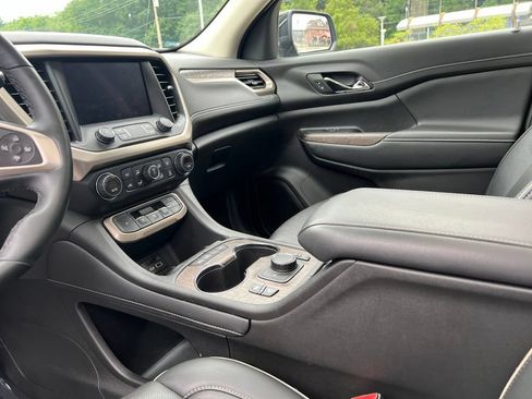 Used 2023 GMC Acadia Denali w/ Trailering Package AWD/4WD image 17
