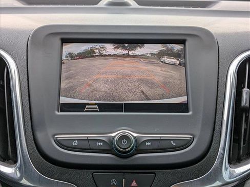 Certified 2024 Chevrolet Equinox LS image 10