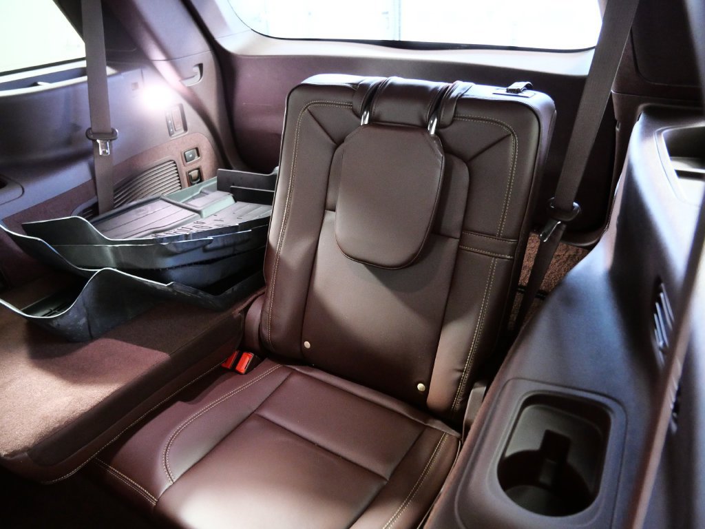 Certified 2023 Lincoln Aviator Black Label w/ Dynamic Handling Package AWD/4WD image 15