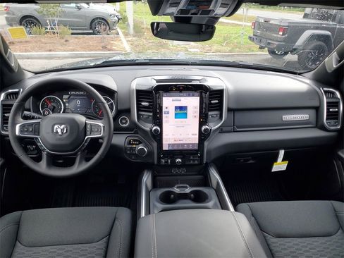 New 2025 RAM 1500 Big Horn image 21